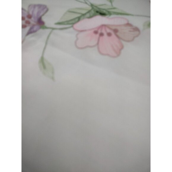 Floral Embroidered Cutout Colorful Tablecloth 66” X 80” Pastel Spring Easter SEE - Picture 10 of 10